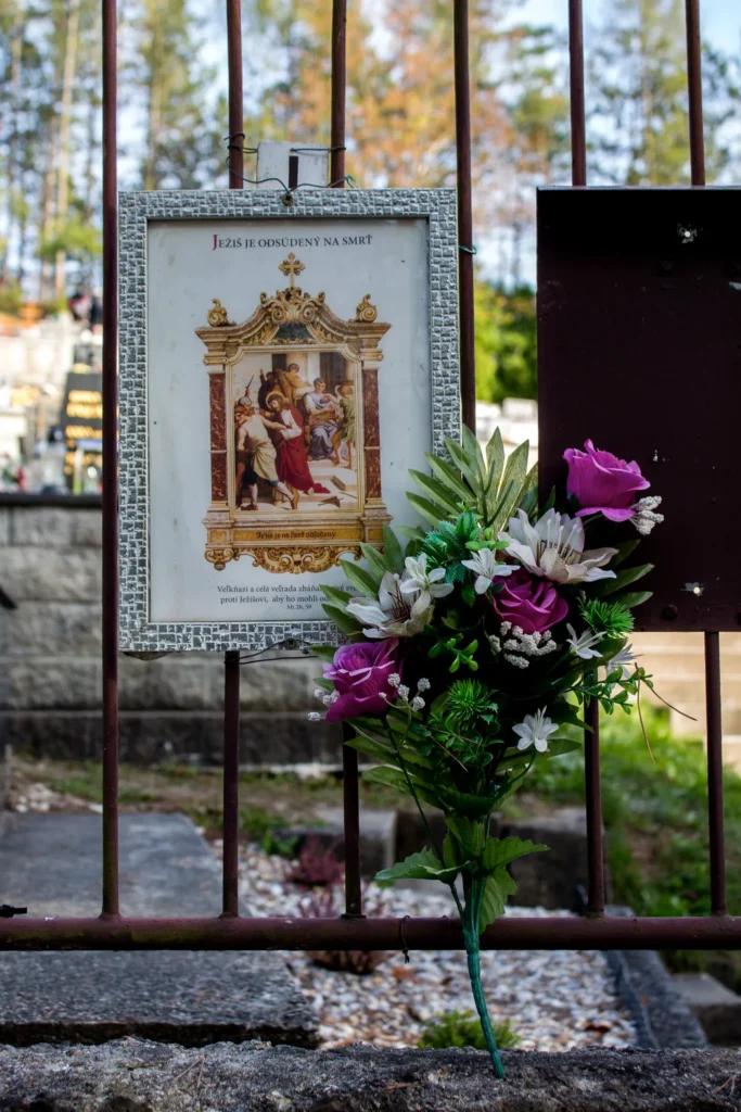 Krížová cesta v Lietavskej Svinnej