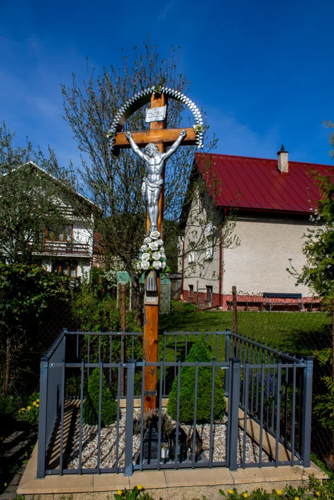 Kríž v Kňazovej Lehote