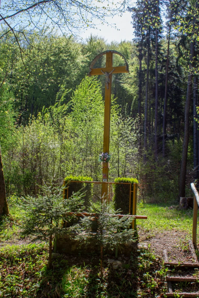 Kríž Lejšové v Kňazovej Lehote