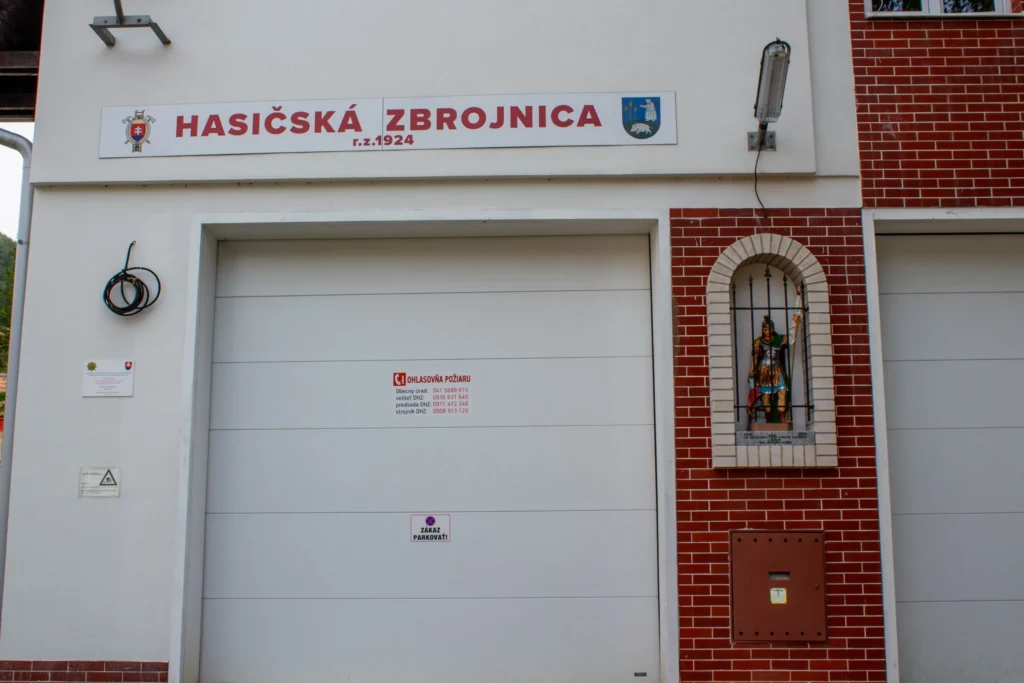 Soška sv. Floriána v Lietavskej Svinnej