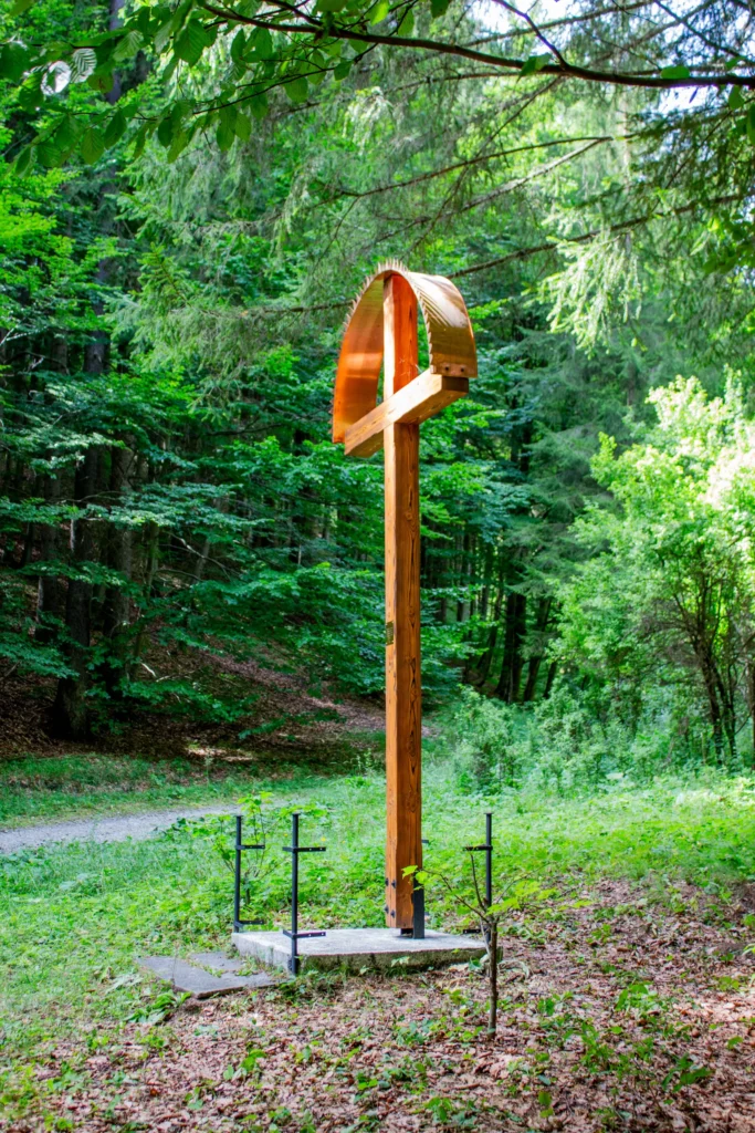 Kríž v Patúchu na križovatke Babkov-Studnička-Patúch