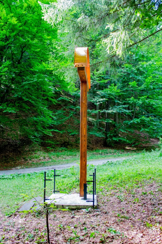 Kríž v Patúchu na križovatke Babkov-Studnička-Patúch