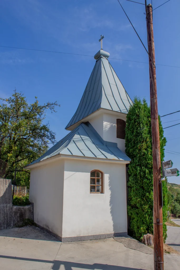 Kaplnka Nanebovzatia Panny Márie Lietavskej Závadke